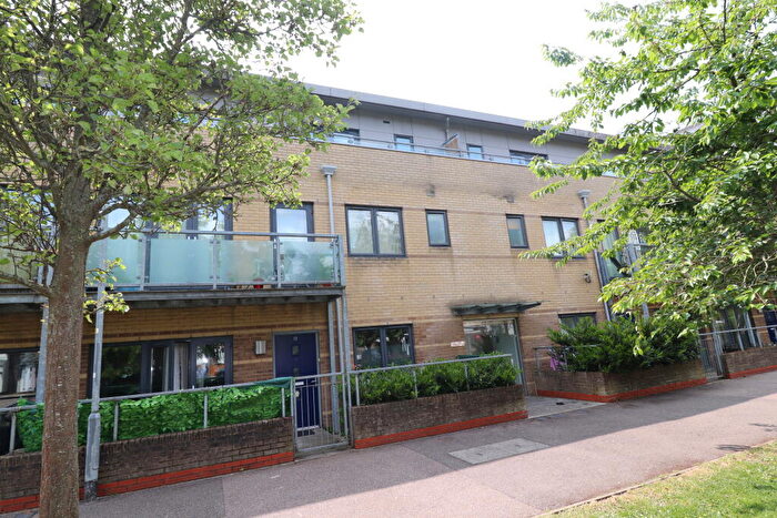 2 Bedroom Apartment To Rent In The Base - Brentwood, CM14