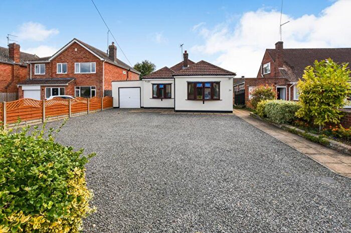 2 Bedroom Bungalow For Sale In Deeping St. James Road, Northborough, Peterborough, PE6