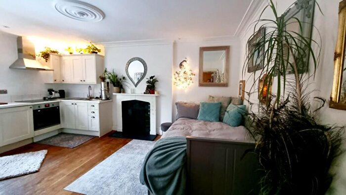 Studio To Rent In Main Road, Bristol, BS49