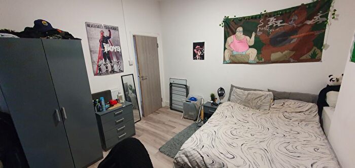 4 Bedroom Property To Rent In Llantrisant Street, Cathays, Cardiff, CF24