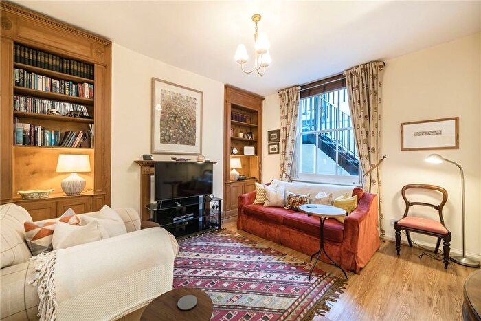 2 Bedroom Flat To Rent In Winchester Street, London, SW1V
