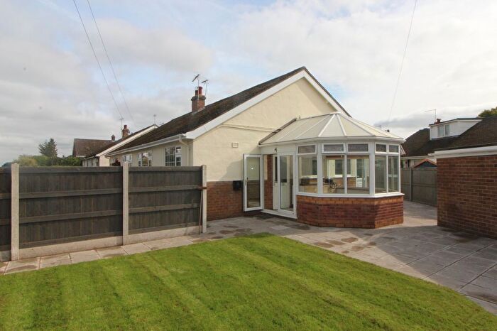 2 Bedroom Bungalow To Rent In Greenville Avenue, Ewloe Green, Ewloe, Deeside, Clwyd, CH5