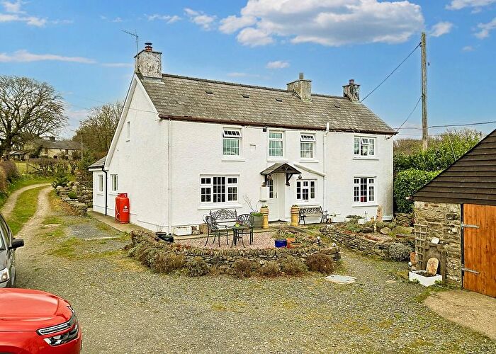 4 Bedroom Farm For Sale In Maesycrugiau, Pencader, SA39