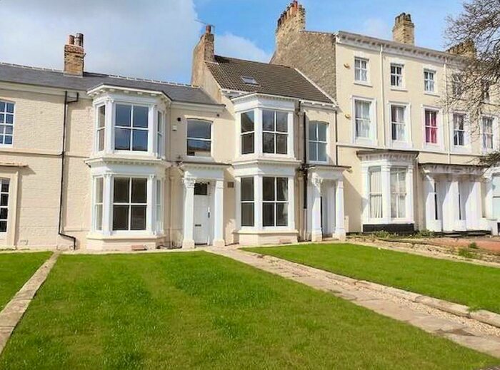 2 Bedroom Flat To Rent In Beverley Road, Hull, HU3