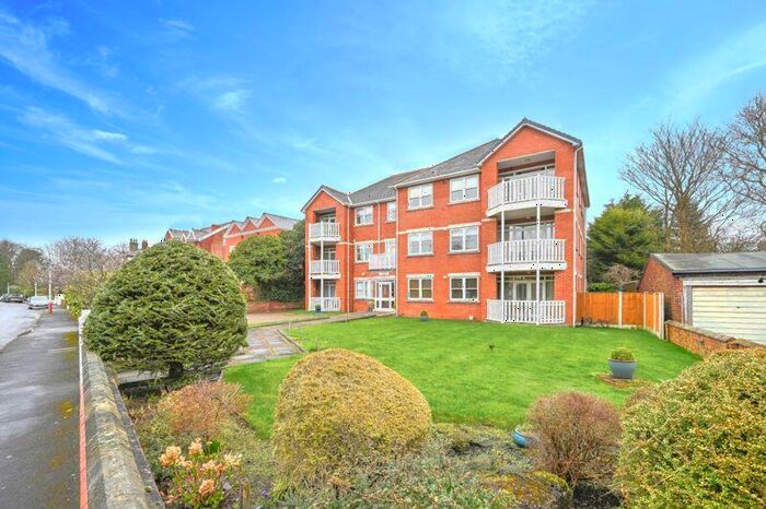 2 Bedroom Flat To Rent In Gloucester Road, Southport, PR8