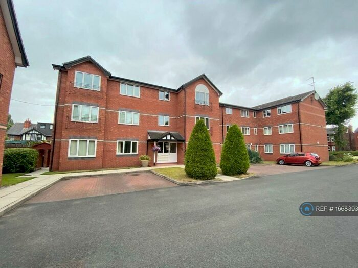 2 Bedroom Flat To Rent In Park Road, Eccles, Manchester, M30