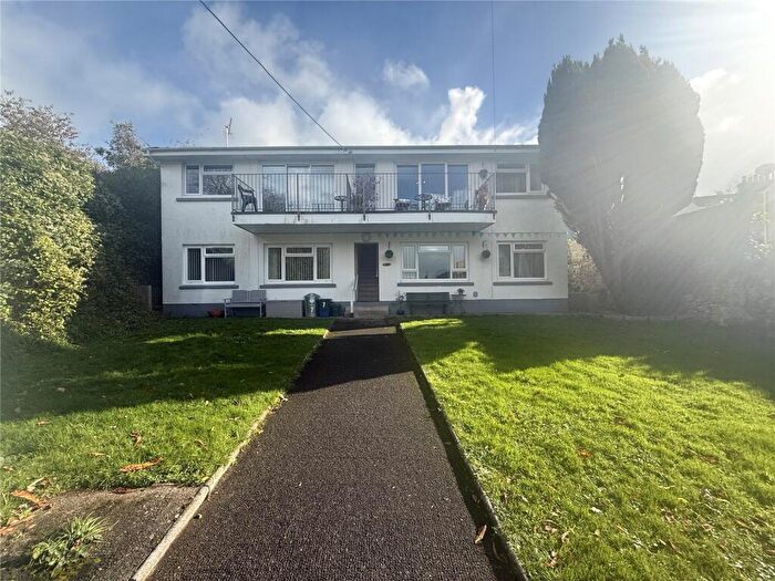 2 Bedroom Flat For Sale In Rectory Court, Tenby, Pembrokeshire, SA70