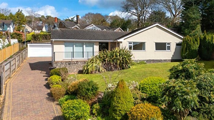 3 Bedroom Bungalow For Sale In Ashmeads Way, Colehill, Wimborne, Dorset, BH21