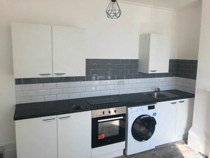 Studio To Rent In Nelson Place, Broadstairs, CT10