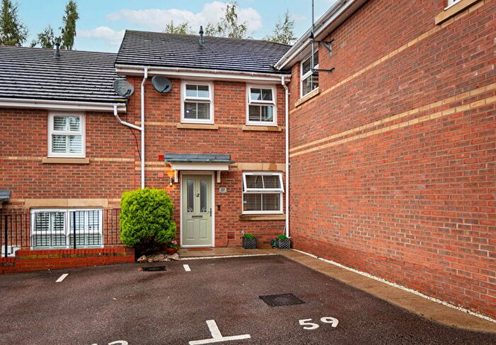 2 Bedroom Cluster House For Sale In Olvega Drive, Buntingford, SG9