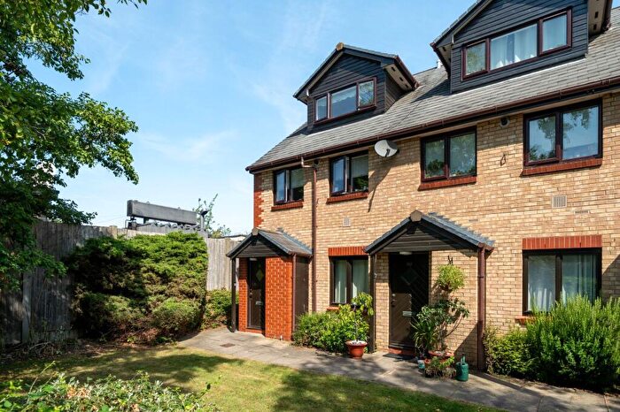 2 Bedroom Flat For Sale In Sleaford Street, Cambridge, CB1