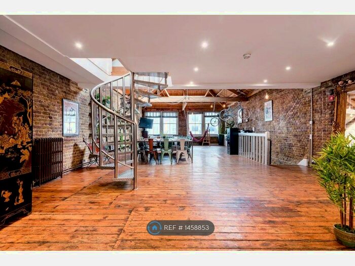 3 Bedroom Flat To Rent In Penfold Place, London, NW1