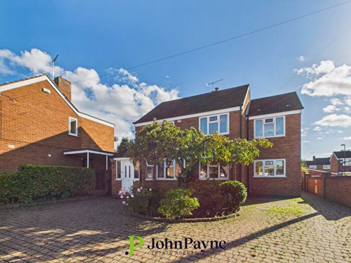 5 Bedroom Detached House For Sale In Newby Close, Styvechale, Coventry, CV3