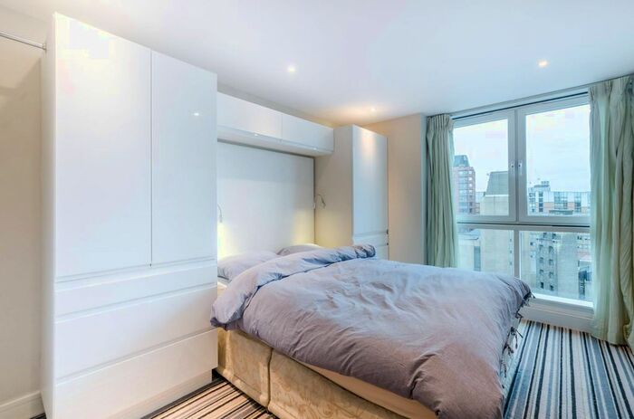 2 Bedroom Flat To Rent In Albert Embankment, Albert Embankment, London, SE1