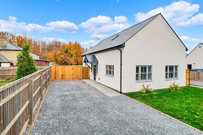 3 Bedroom Detached House For Sale In The Cedars, Bassingbourn, SG8