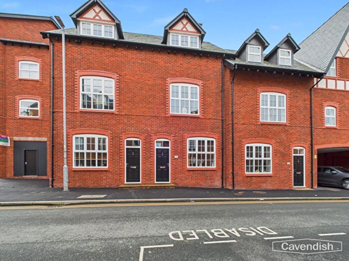 3 Bedroom Town House For Sale In Commonhall Street, Chester, CH1