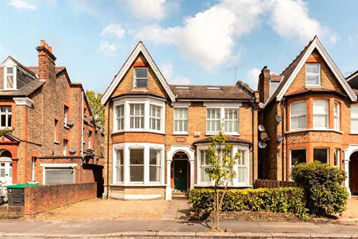 2 Bedroom Flat To Rent In Creffield Road, Ealing, W5