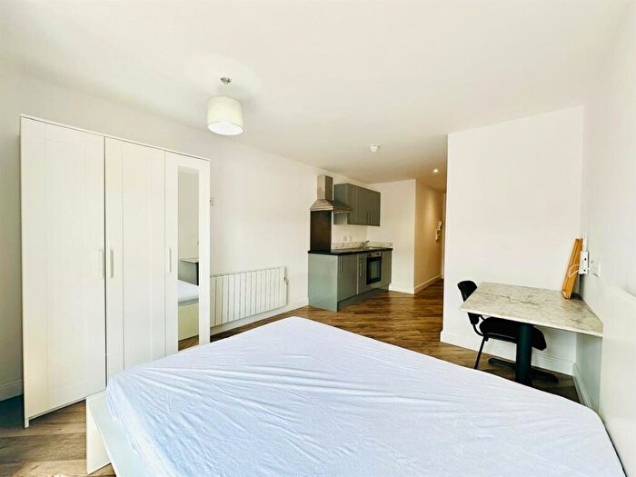 Studio To Rent In Zephyr Building, Sneinton Market, Nottingham, C12