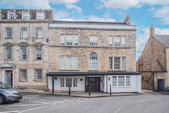 3 Bedroom Flat For Sale In Talbot Apartments, Market Place, Tetbury, GL8