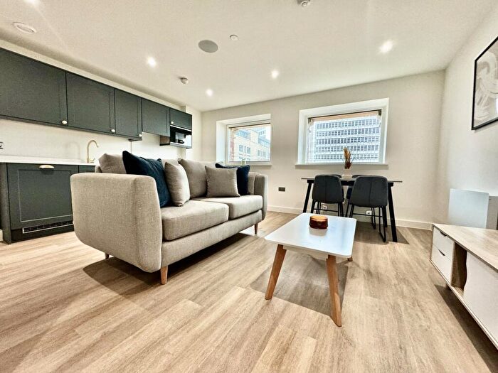 1 Bedroom Apartment To Rent In Great George Street, Woodhouse Lane, Leeds, LS1
