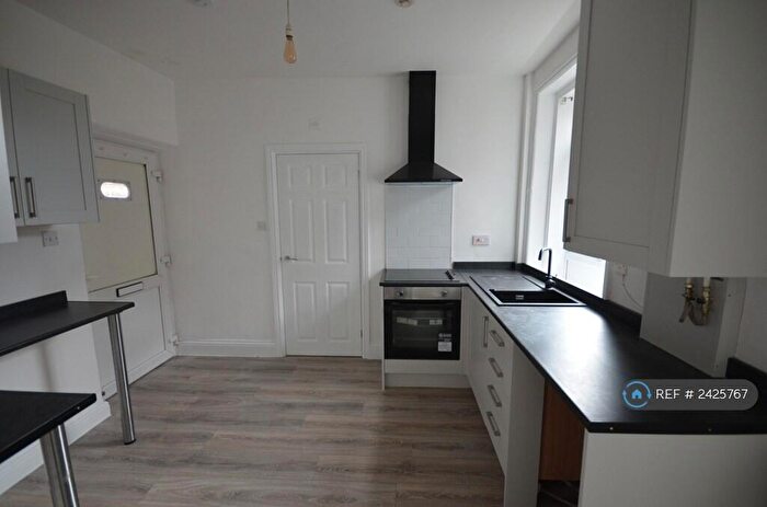 1 Bedroom Flat To Rent In Mayfield Grove, Harrogate, HG1