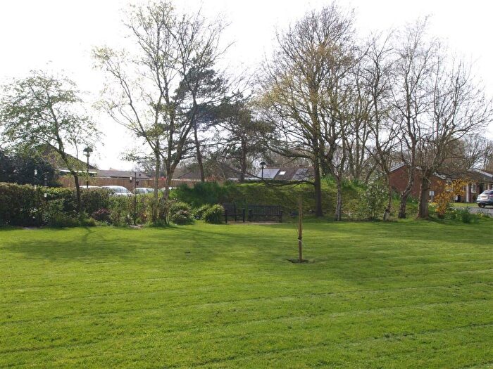 1 Bedroom Flat For Sale In Brookside Avenue, Polegate, BN26