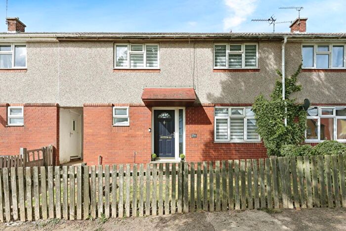 3 Bedroom Terraced House For Sale In Edinburgh Road, Nuneaton, Warwickshire, CV10