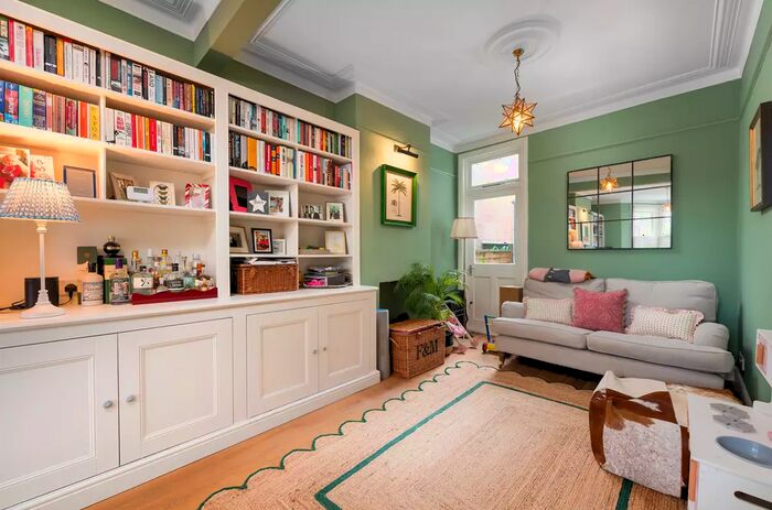 3 Bedroom Terraced House To Rent In Lavenham Road, Southfields, London, SW18