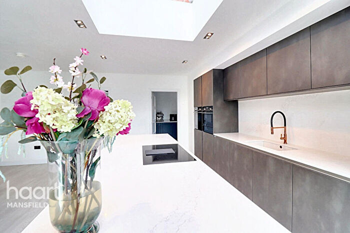 4 Bedroom Detached House For Sale In Lime Grove, Mansfield, NG19