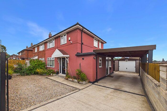 3 Bedroom Semi-Detached House For Sale In Brooklands Avenue, Seacroft, Leeds, LS14