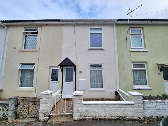 3 Bedroom House To Rent In Russell Street, Gosport, PO12