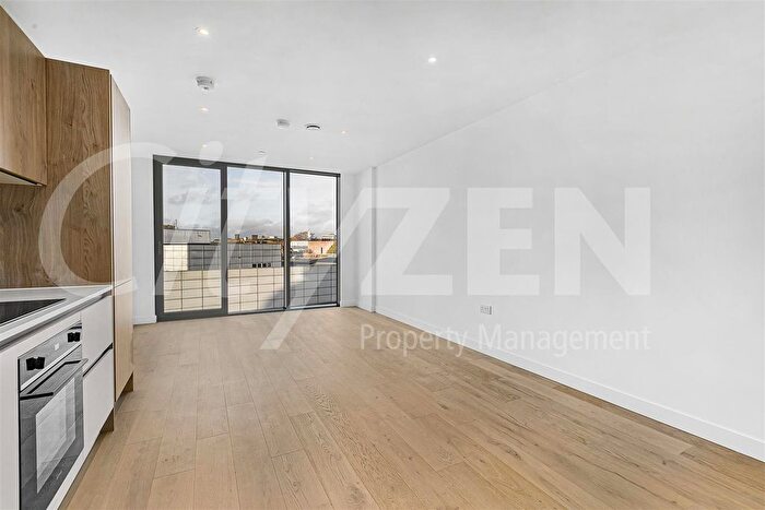 Studio To Rent In Clarendon Road, Watford, WD17