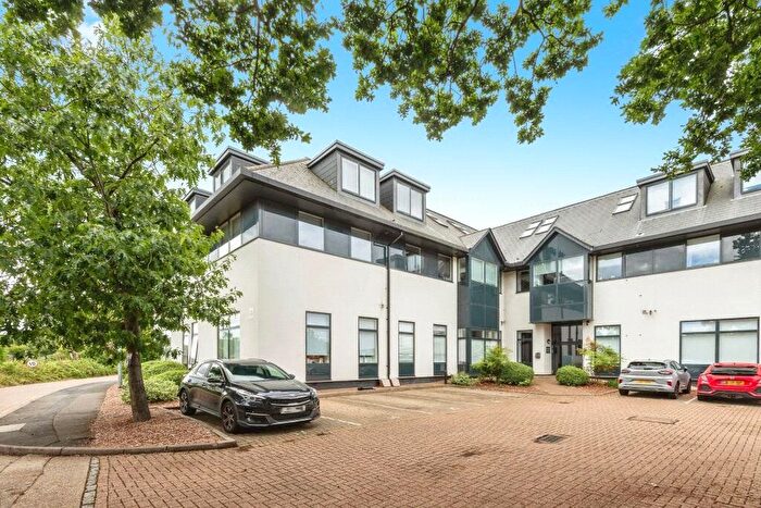 1 Bedroom Flat To Rent In Challenge Court, Leatherhead, Surrey, KT22