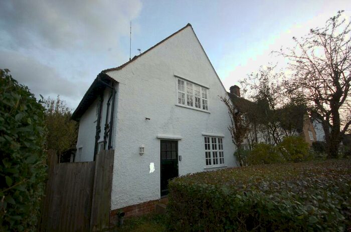 3 Bedroom End Of Terrace House To Rent In Asmuns Hill, Hampstead Garden Suburb, NW11