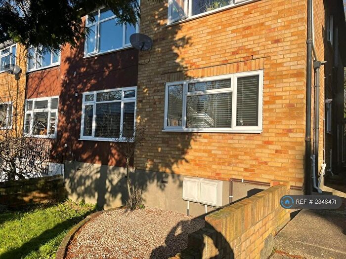 2 Bedroom Maisonette To Rent In Hammonds Lane, Great Warley, Brentwood, CM13