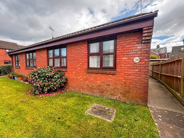 2 Bedroom Property For Sale In Victoria Place, Wimborne, BH21