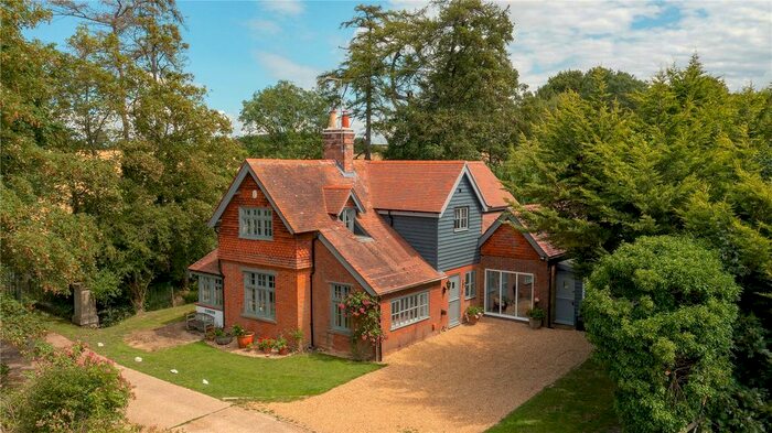 4 Bedroom Detached House For Sale In Branches Park, Cowlinge, Newmarket, Suffolk, CB8