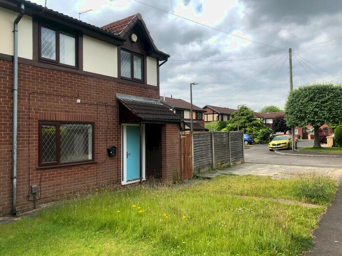 2 Bedroom Semi-Detached House To Rent In Moss Meadow, Westhoughton, BL5