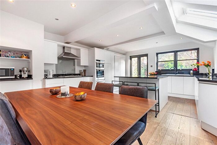5 Bedroom Terraced House To Rent In Stephendale Road, Fulham, London, SW6