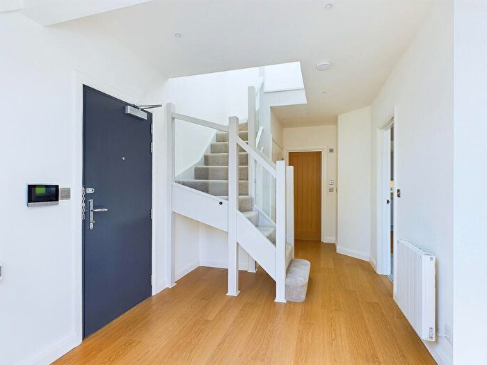 1 Bedroom Apartment For Sale In Buchanan House, Princes Risborough, Buckinghamshire, HP27