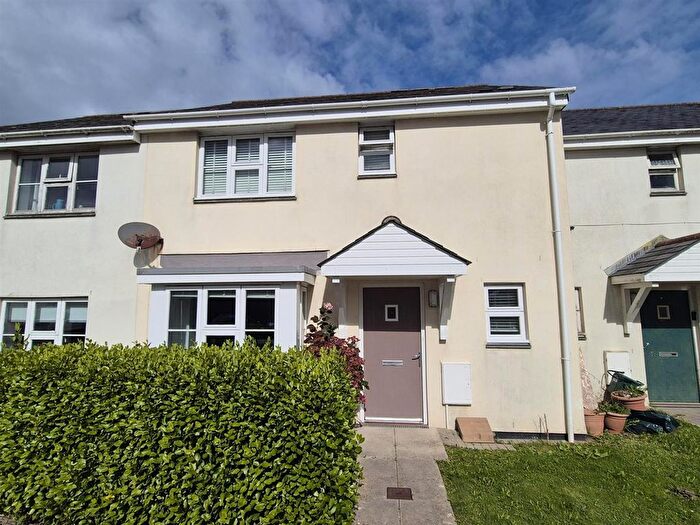 3 Bedroom Terraced House For Sale In Lamorna Close, Connor Downs, Hayle, TR27