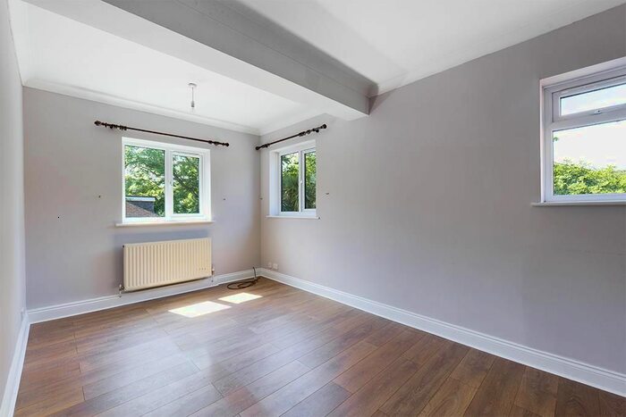2 Bedroom Flat To Rent In Cavendish Grove, Southampton, SO17