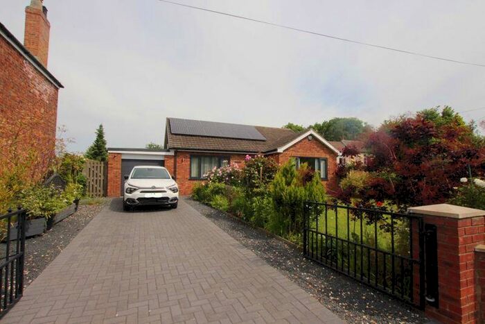 2 Bedroom Bungalow For Sale In Station Road, East Halton, DN40