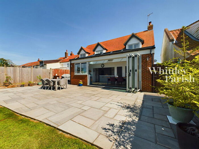 3 Bedroom Detached House For Sale In The Street, Hickling, Norwich, NR12