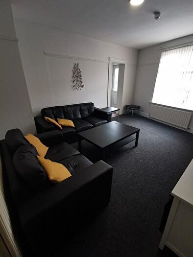 5 Bedroom End Of Terrace House To Rent In Stalker Lees Road, S11