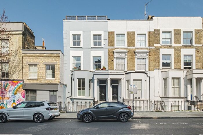 Studio To Rent In Westbourne Park Road, London, W11