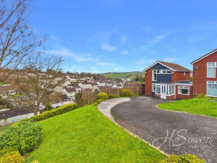 4 Bedroom Detached House For Sale In Culm Close, Torquay, TQ2