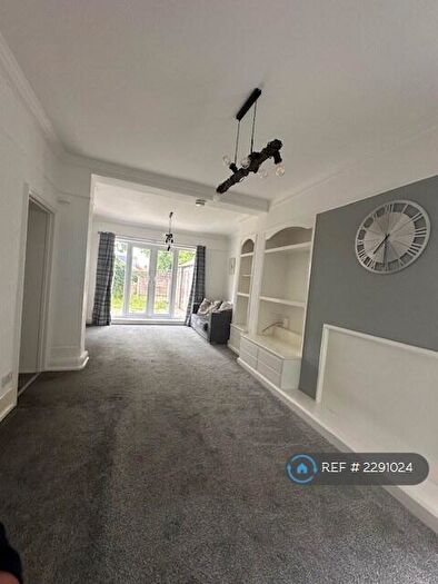 2 Bedroom Flat To Rent In Cromwell Road, Ribbleton, Preston, PR2