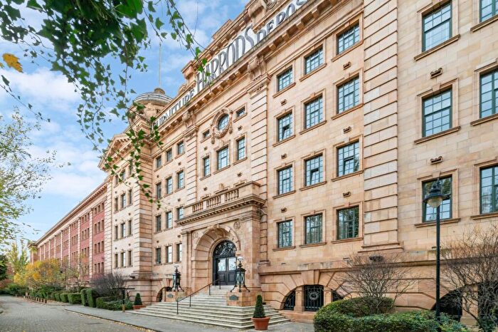 2 Bedroom Flat To Rent In Somerville Avenue, Harrods Village, SW13