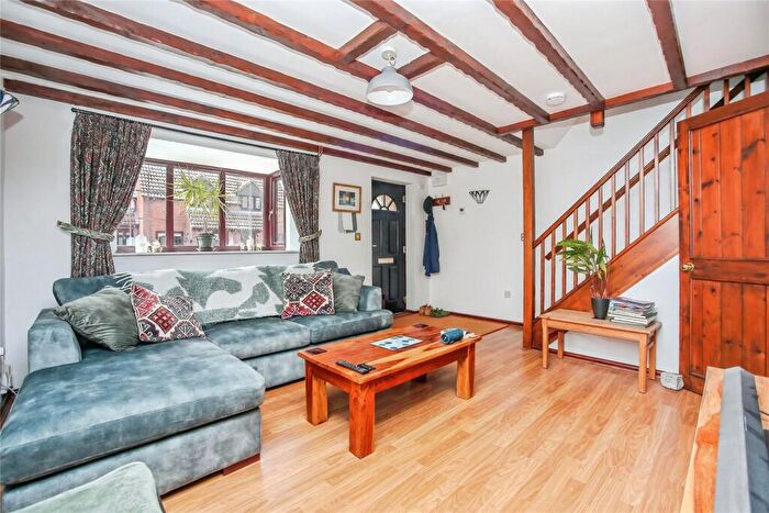 3 Bedroom End Of Terrace House To Rent In Chapman Way, Cheltenham, Gloucestershire, GL51